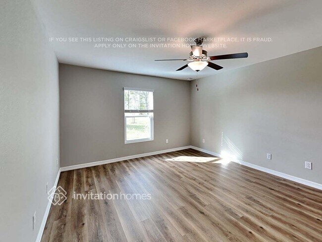 Building Photo - 16077 Overdale Ct