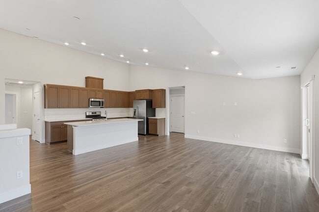 Foto del edificio - Elegant 4 Bedroom| 2.5 Bathroom Tigard Hom...