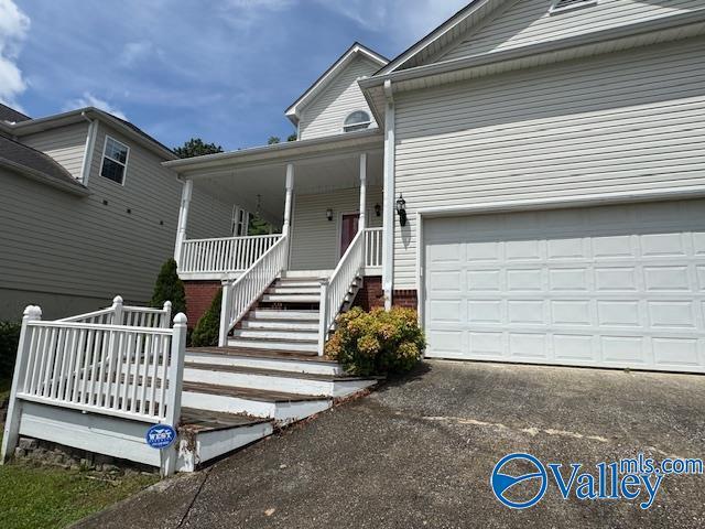 Building Photo - 180 Hollington Dr NE