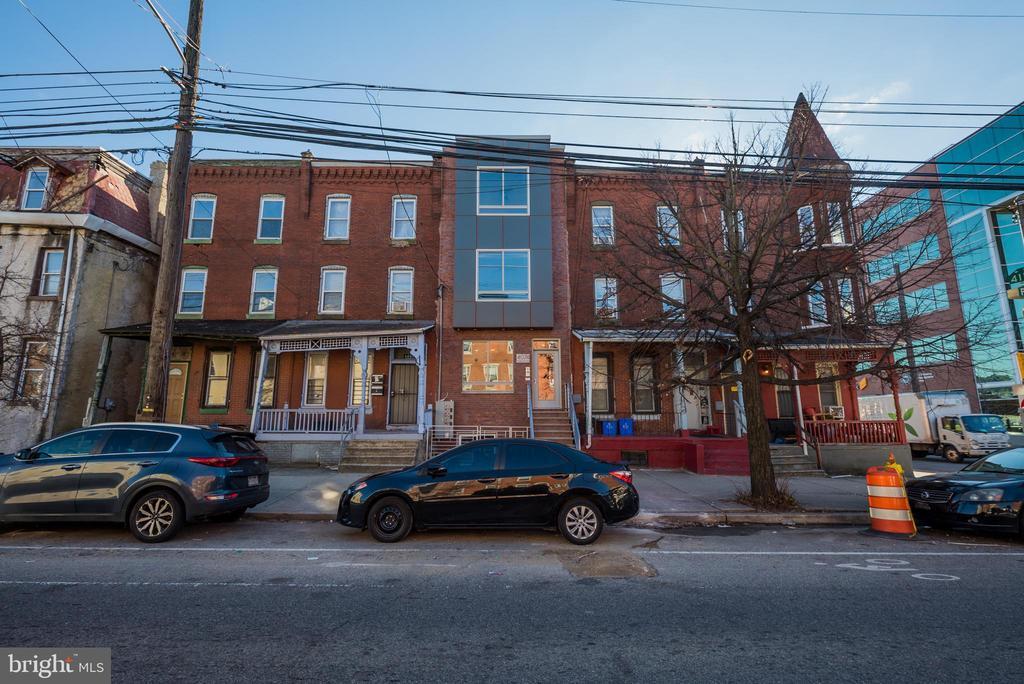 Primary Photo - 4074 Powelton Ave