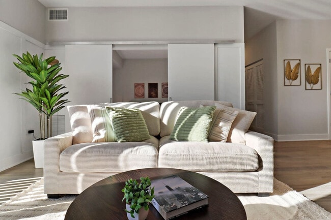 Building Photo - 28294 Ferry Rd