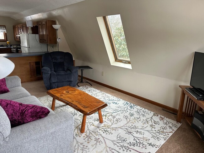 Building Photo - 4 Mark St