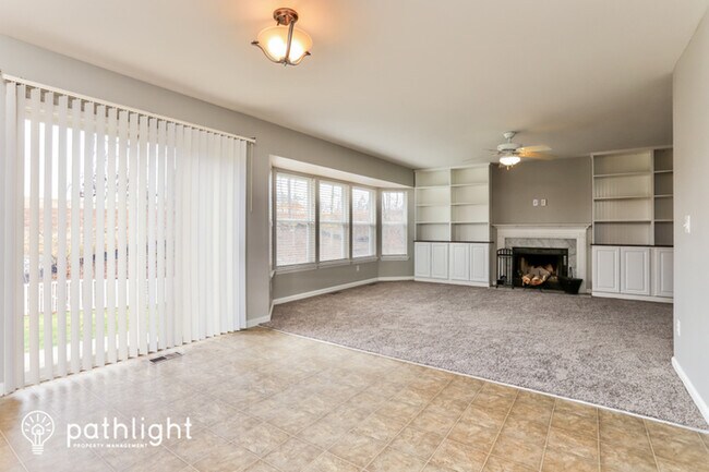 Building Photo - 258 Ashford Oaks Dr, Wentzville, MO, 63385