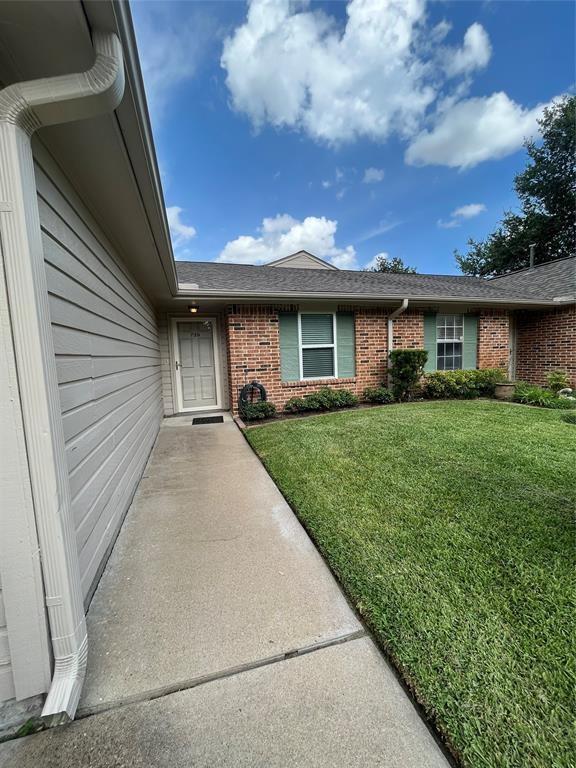 Foto del edificio - 739 E Country Grove Cir