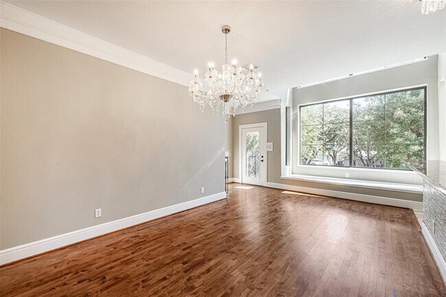 Foto del edificio - 1722 Montrose Blvd