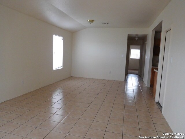 Foto del edificio - 4402 Terra Summit Rd