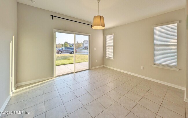 Building Photo - 531 Narrowleaf Dr