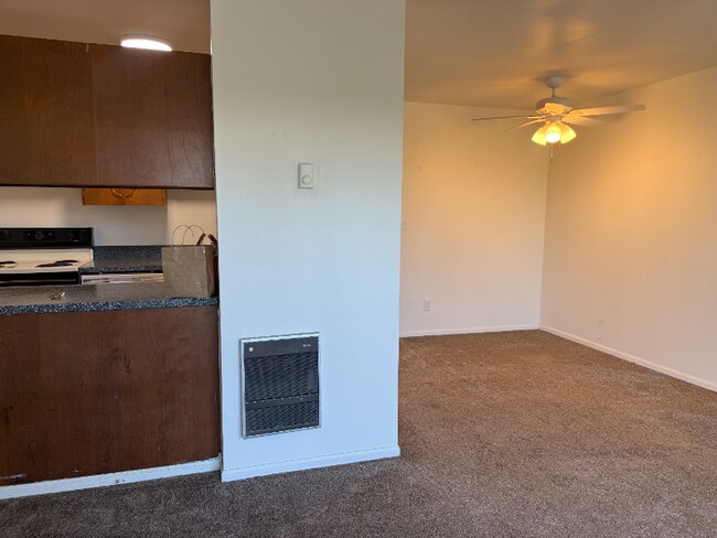 Foto del edificio - 14421 8th Ave SW