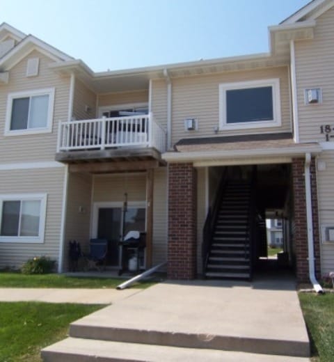 Primary Photo - AVAILABLE 06/10/23! Cute 3 Bedroom Condo!