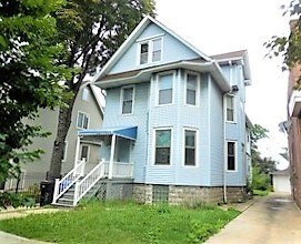 Primary Photo - 3926 W Byron St