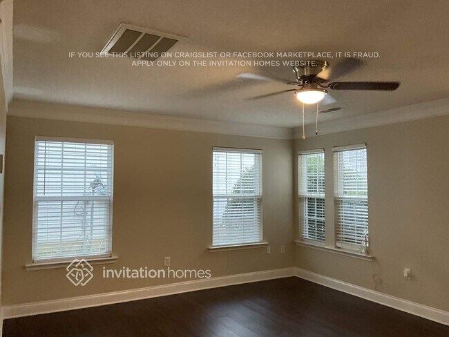 Building Photo - 303 Waterlemon Way