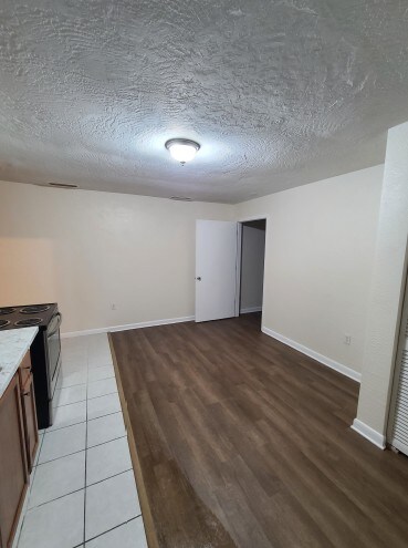 Foto del edificio - 1030 S Nova Rd