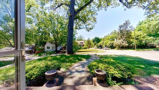 Foto del edificio - 1801 Chestnut Ave