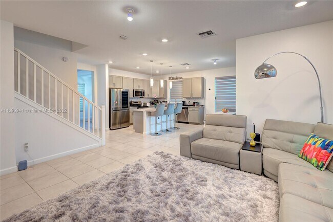 Building Photo - 3274 Dunning Dr