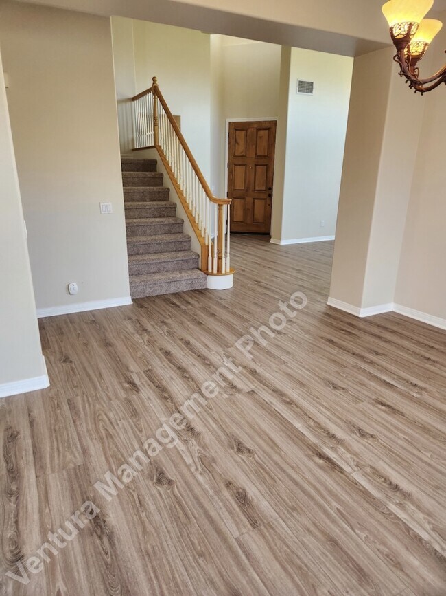 Foto del edificio - 5885 Indian Pointe Dr