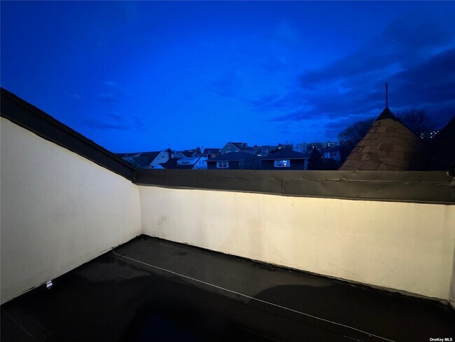 Foto del edificio - 629 E Olive St