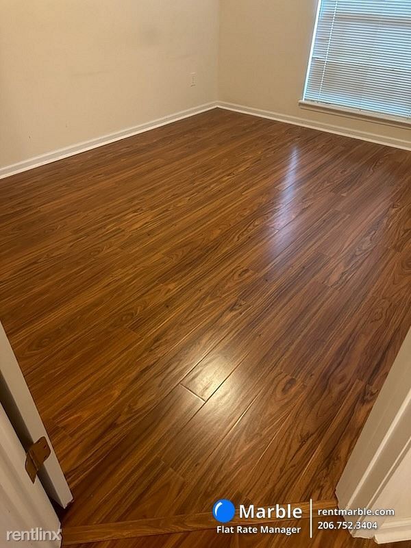 Foto del edificio - 4 br, 2 bath House - 2525 Carriage Lamp Dr