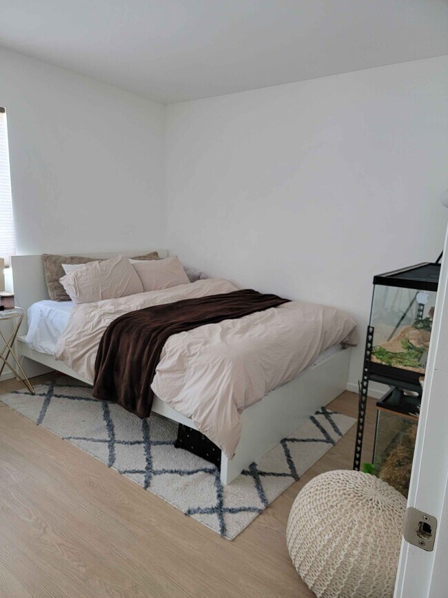 Foto del edificio - 12523 Culver Blvd