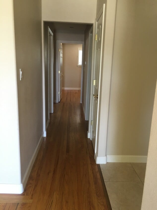 Foto principal - 2376 Forbes Ave