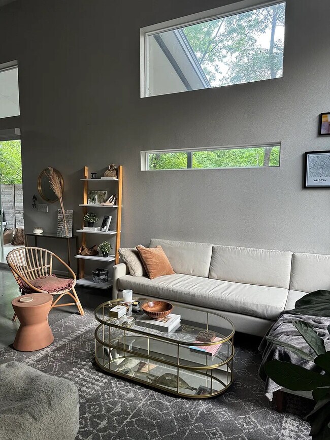 Foto del edificio - Room in House on Eleanor St