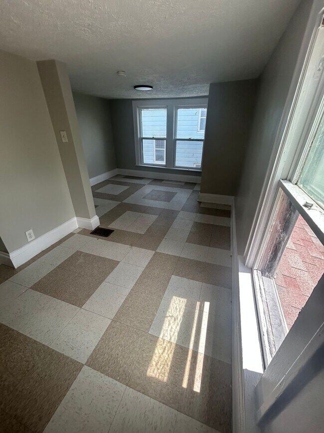Foto del edificio - Section 8 Accepted! Cozy 3-bedroom home, p...