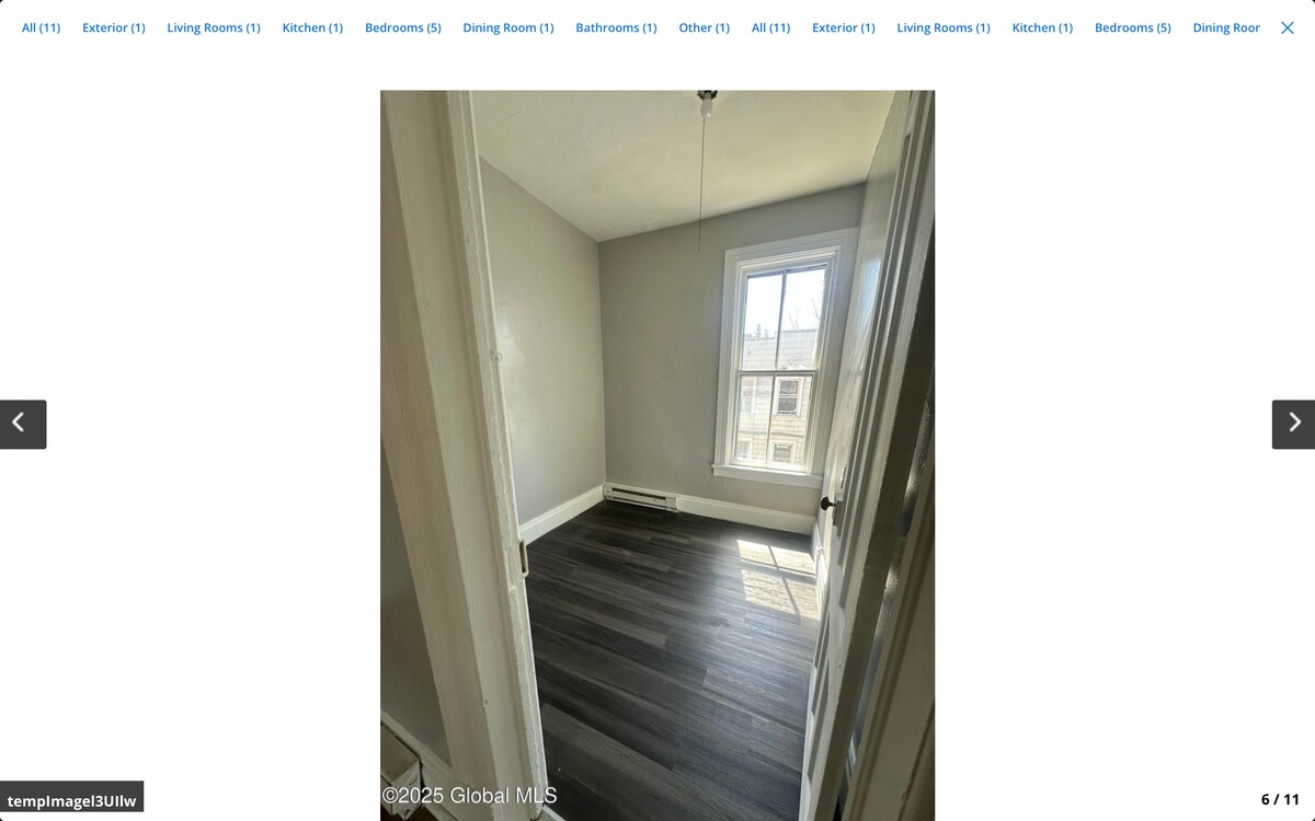 Building Photo - 516 4th St