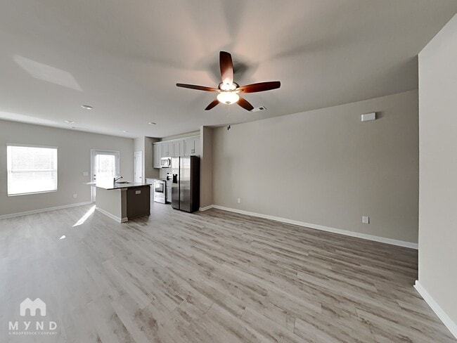 Building Photo - 6171 Redan Overlook