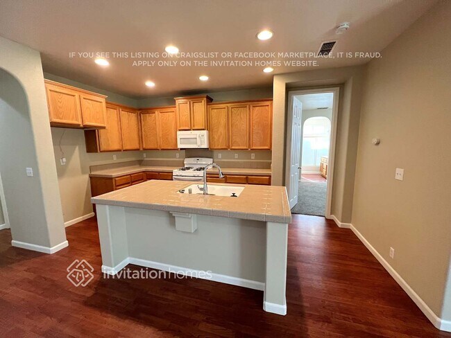 Foto del edificio - 2475 Independence Trail