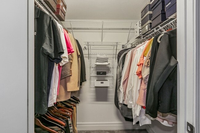 Building Photo - UPDATED Modern 1BR at The Artisan | Downtown DC Living
