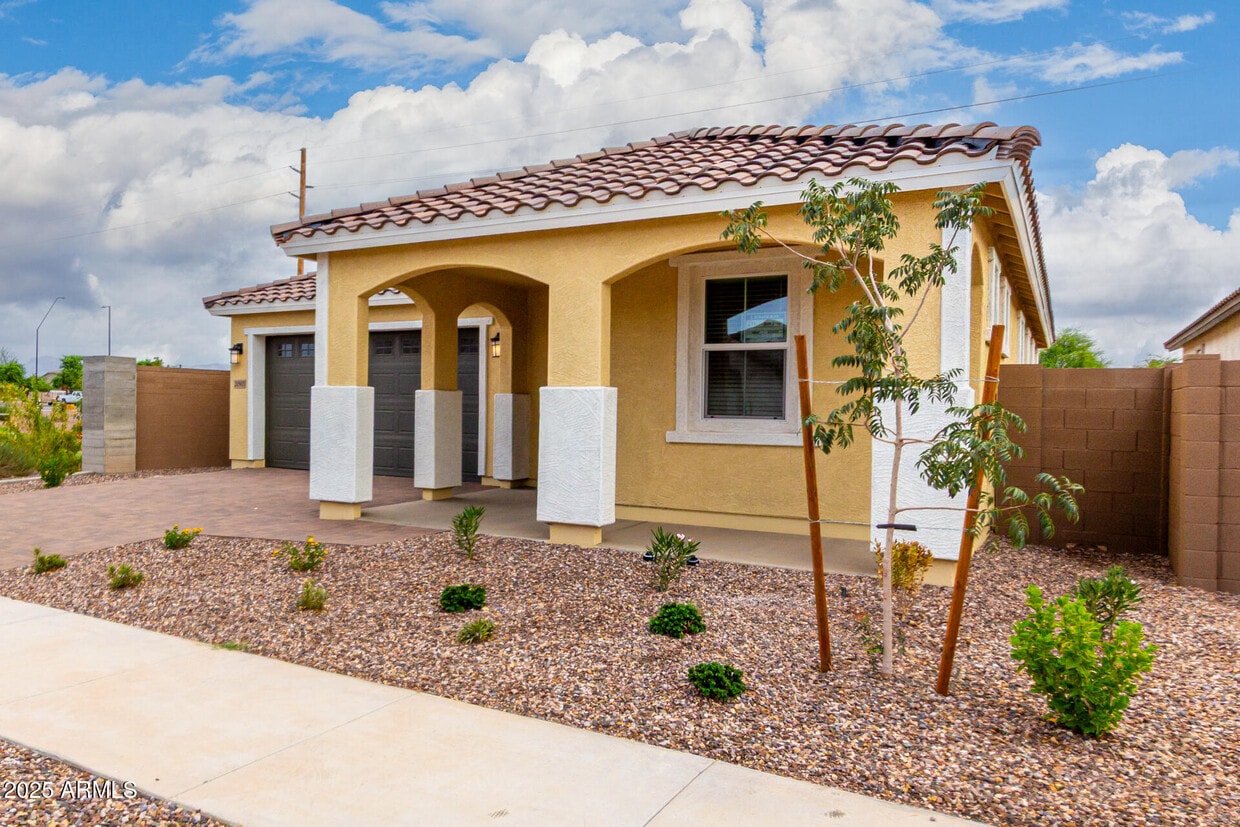 Foto principal - 20901 S 231st Way