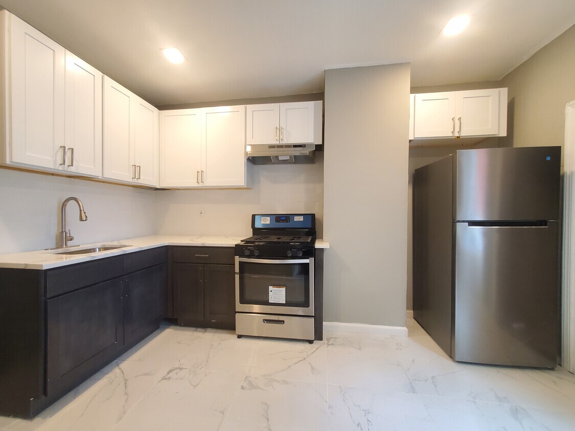 102 Wade St Unit 1, Jersey City, NJ 07305 Apartments in Jersey City