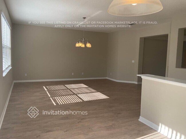 Building Photo - 4702 Barbados Loop