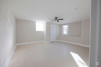 Building Photo - 5138 Gainor Rd