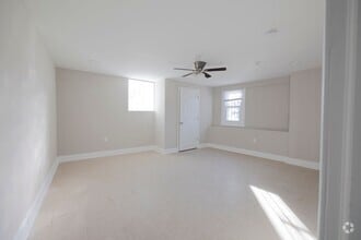 Building Photo - 5138 Gainor Rd