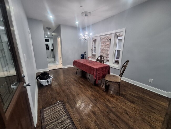 Photo - 4947 W Race Ave Apartment