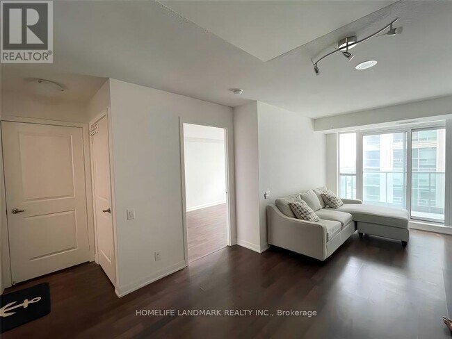 Photo du bâtiment - 17 Anndale Dr