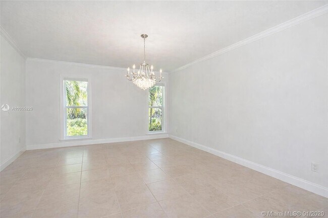 Foto del edificio - 5701 SW 136th St