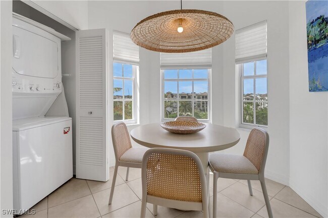 Foto del edificio - 410 Bayfront Pl