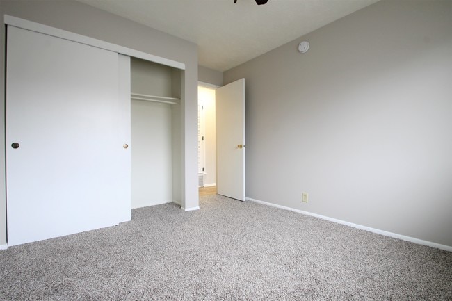 Foto del edificio - Cornhusker Creek Apartments