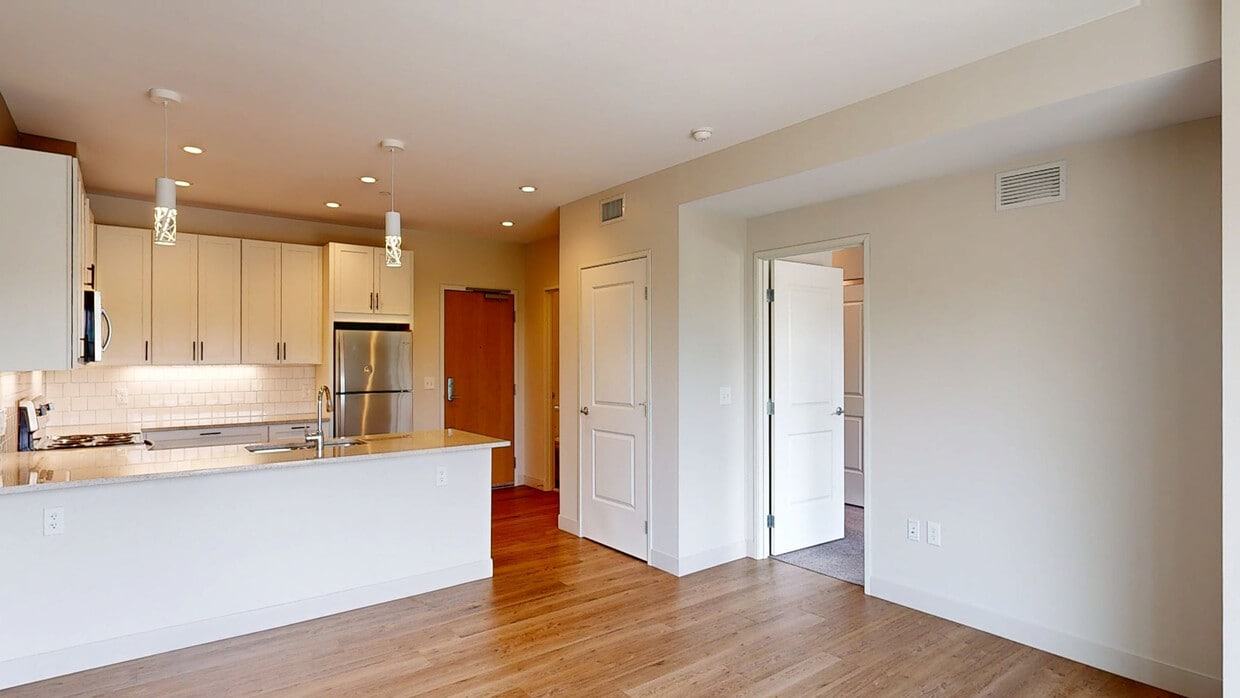 Photo - 121 Larchmere Apartments