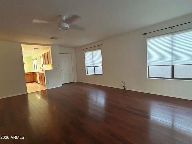 Foto del edificio - 11438 W Virginia Ave