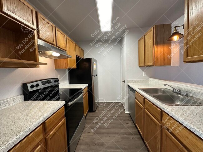 Foto del edificio - 534 Dukeway Dr