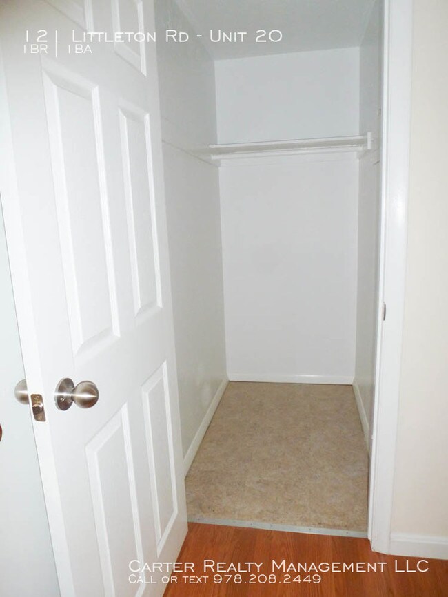 Foto del edificio - 121 Littleton Rd