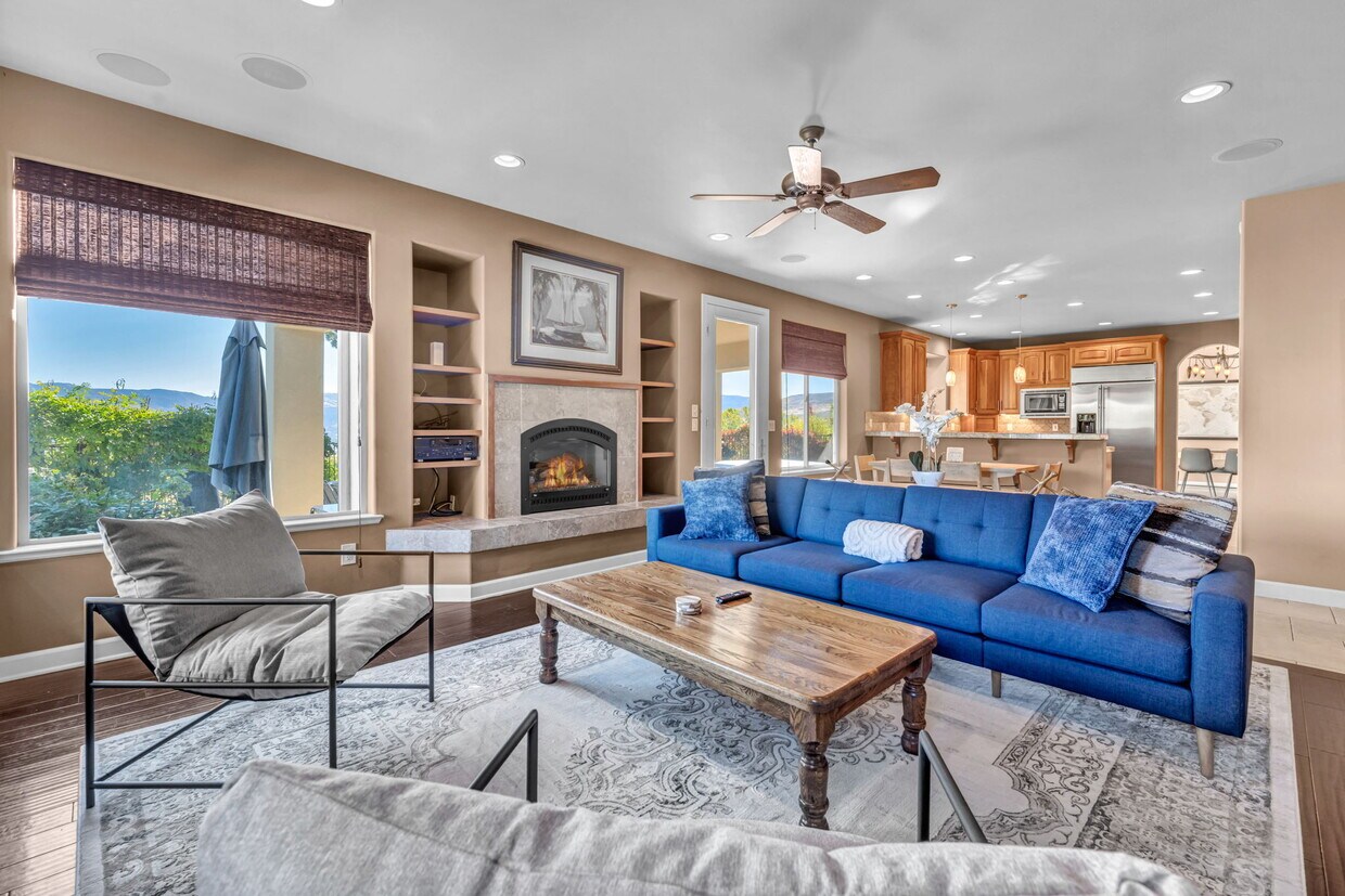 Foto principal - 1520 Taos Ln