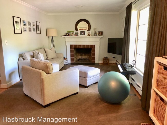 Foto del edificio - 3 br, 2 bath House - 1422 Lester Drive