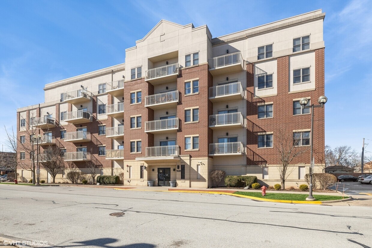 Foto principal - 9440 S 51st Ave