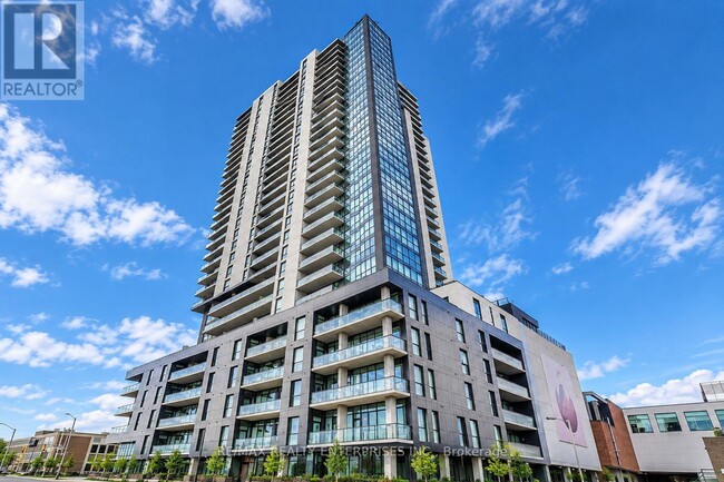 Building Photo - 60 Charles St W