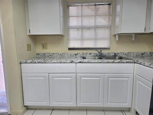 Building Photo - 4007 Ashford Green Pl