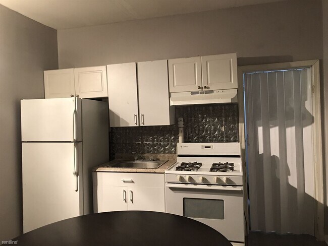 Foto del edificio - 3517 Reisterstown Rd