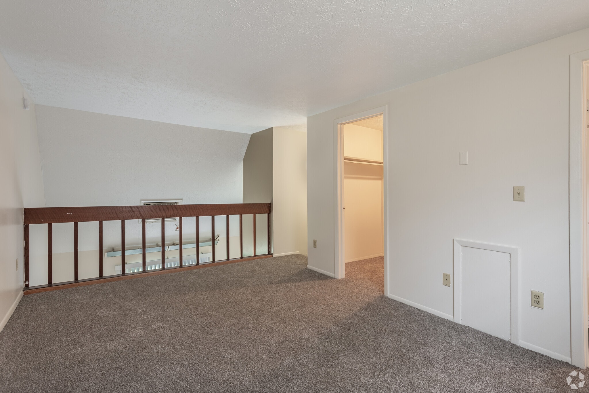 Woodland Pointe – photo 5